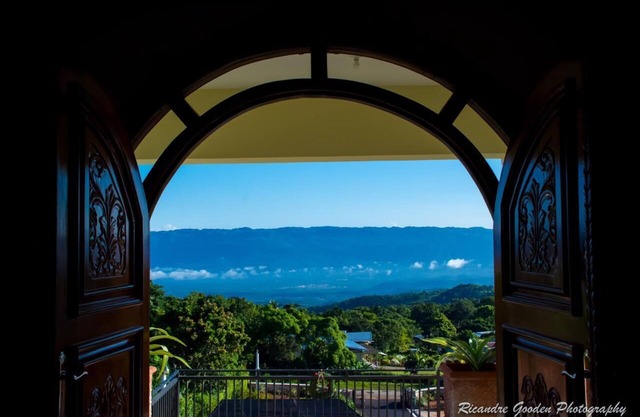 Allenview Guesthouse