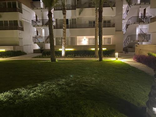 Almaza Bay, 2 bd ground floor (Prime location)