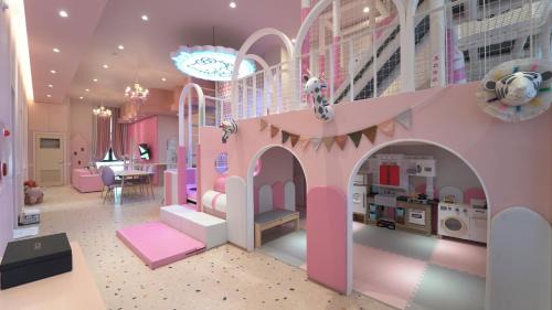 Almond Kids Poolvilla Nampo