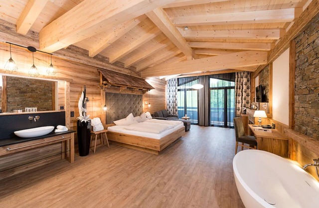 Alpenlove - Adult SPA Hotel