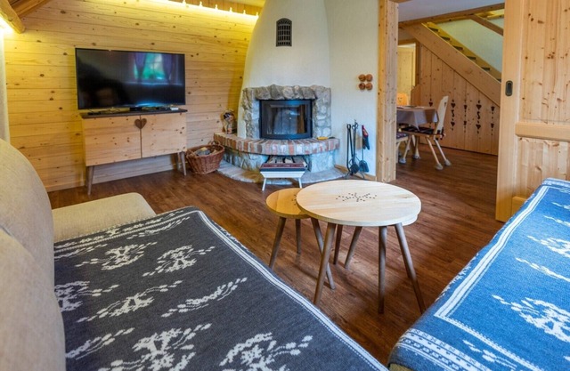 ALPIK Chalets - Bohinj - A5 - Duplex Three-Bedroom App - Balcony - Fireplace