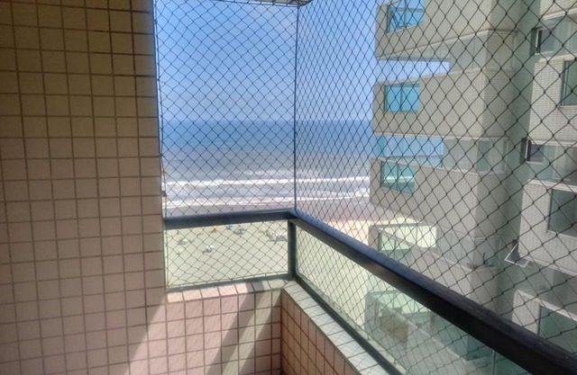 Alto Padrão com 94 mtrs - Frente Mar - sacada com Vista Mar