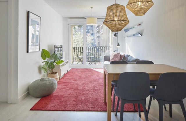 Always Easy I Secundino Esnaola