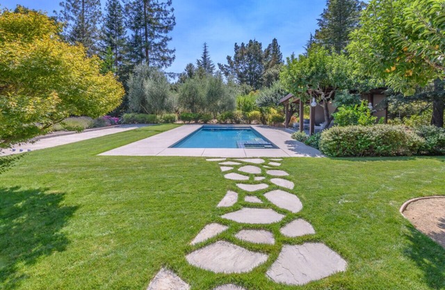 Amazing grounds, pool, spa, & more!