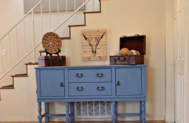 Amazing Location steps from Historic Old Town, Museums and Restaurants