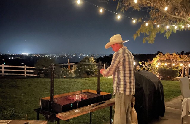 Amazing View w/Farm Experience in Paso Robles Wine Country, 3 min to downtown