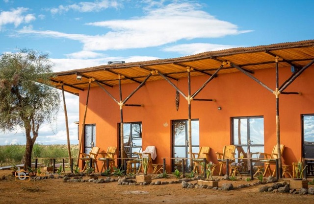 Amboseli RedHouse