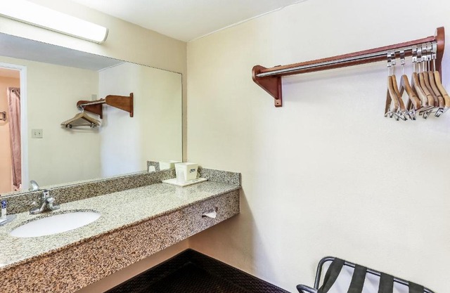 Americas Best Value Inn and Suites El Centro