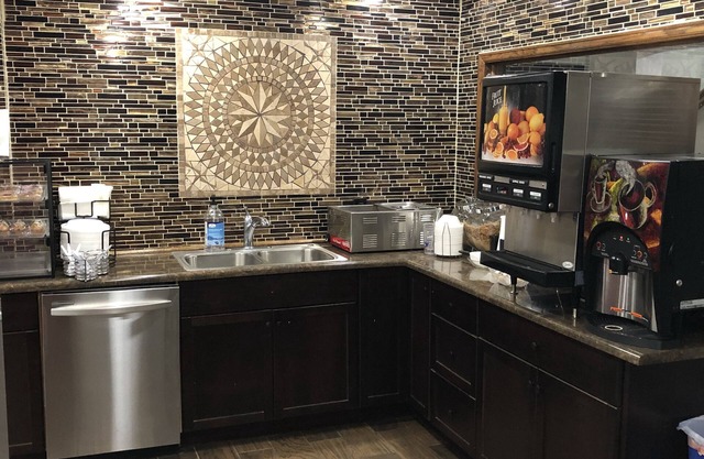 Americas Best Value Inn & Suites Sidney