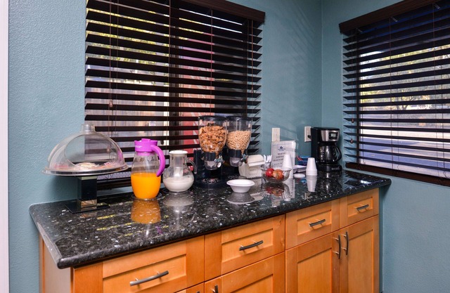 Americas Best Value Inn & Suites Clearlake Wine Country