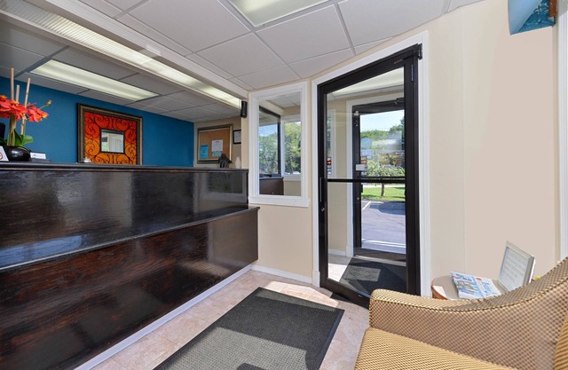 Americas Best Value Inn New London Mystic