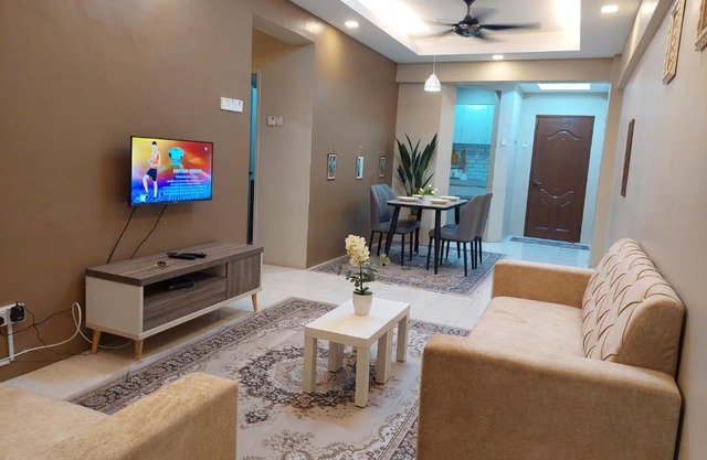 Amir Homestay Bangi @ Seri Putra