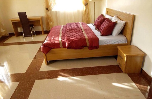 Amoni Apartments