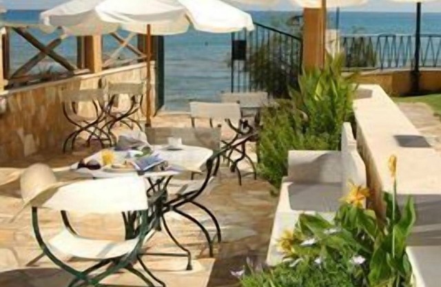 Andreolas Luxury Suites