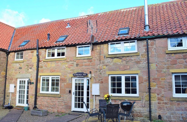 Annie Oswalds Cottage