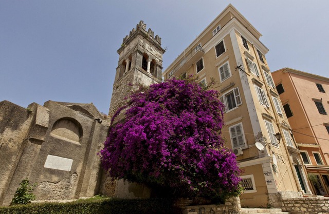 ANNUNZIATA URBAN SUITES by LOC HOSPITALITY