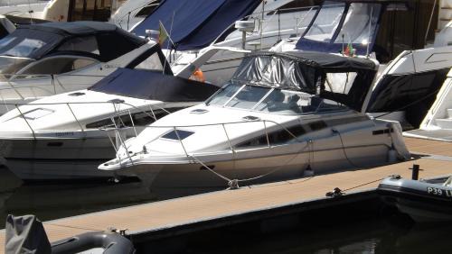 Antares Sleeping Boat