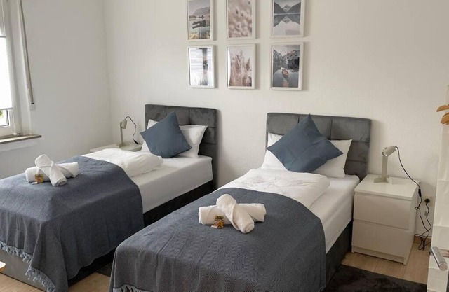 Apart54-Modern Design I Garden with Terrace I Smart TV I Free Parking I Free WiFi
