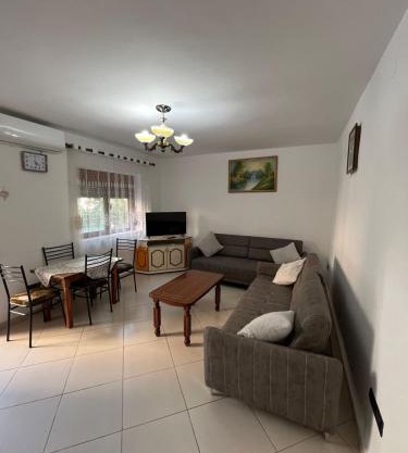 Apartament Eljo