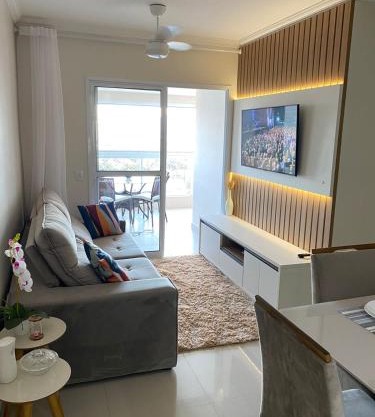 Apartamento em Bertioga com varanda gourmet