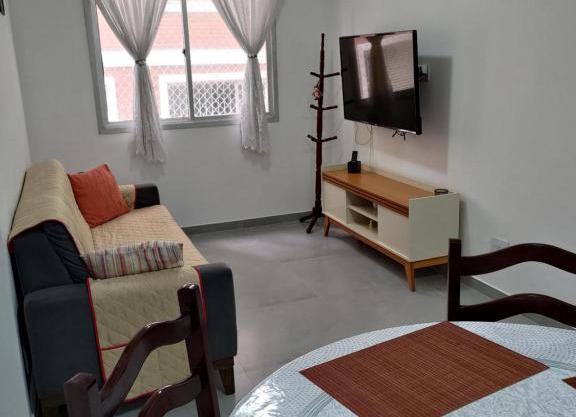 Apartamento Pé na Areia - Praia Grande - SP, Aviação