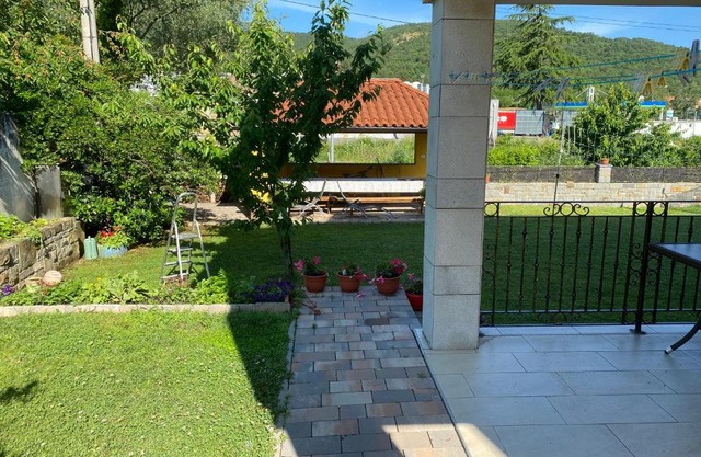 Apartma Mira
