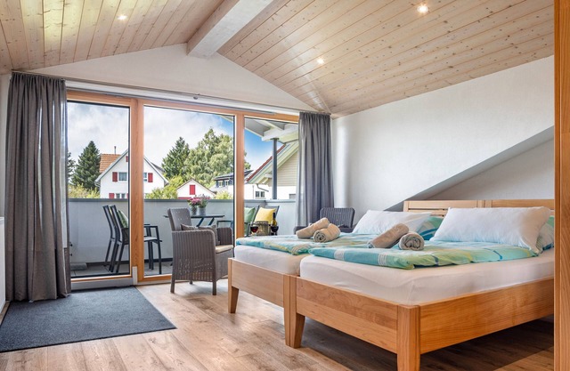 Apartment '2' with Balcony and Wi-Fi