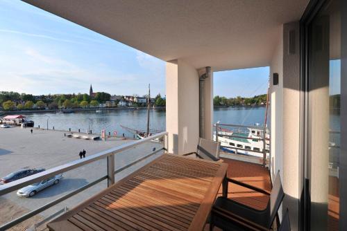 Apartment 31 "Ankerplatz 31" Blickrichtung Binnenhafen WestInnenstadtSeitlicher Meerblick