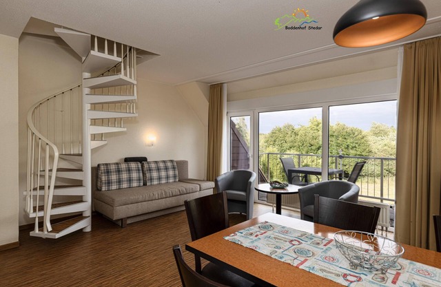 Apartment 56 - Spacious apartment with balcony, WiFi and modern amenities