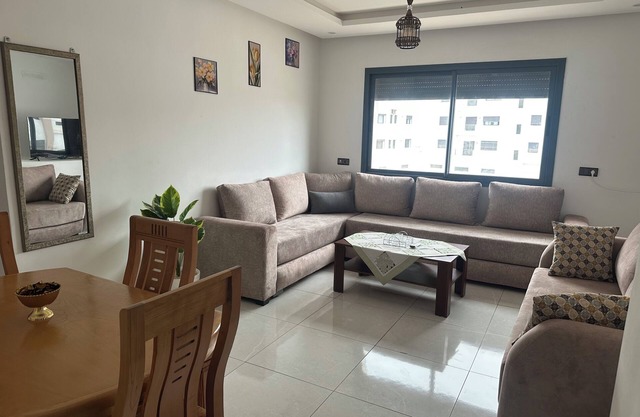 Apartment 9 minutes' walk from Anza beach