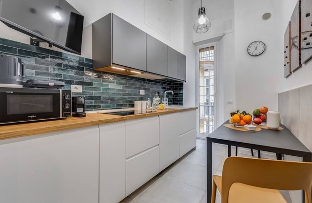 Apartment Apriale - Two Bedroom Villa, Sleeps 5