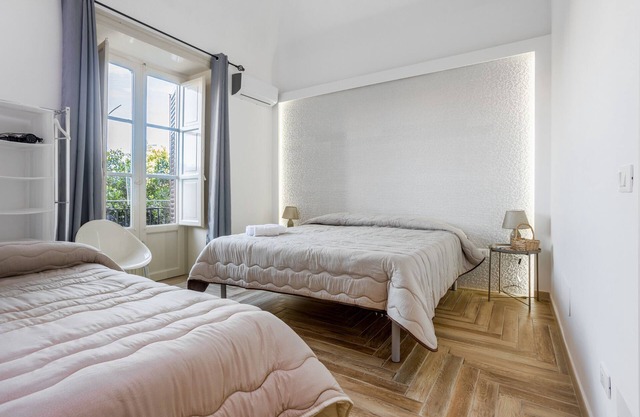 Apartment "Calypso Il Binario Apartment" with Private Balconies, Wi-Fi & A/C