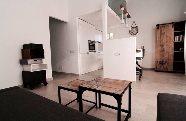 Apartment Design. Terrace with sunset views, pools, beach 200m. Golf