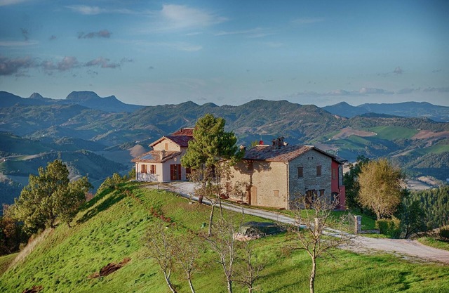 Apartment in Sant'Angelo near Medieval Town