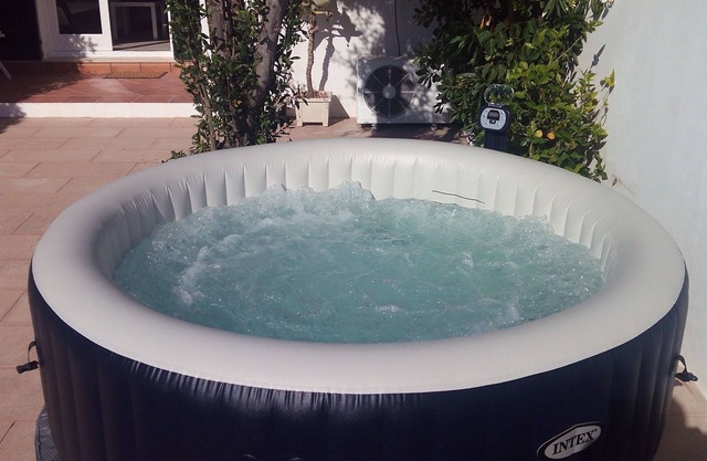 Apartment in Menorca, calan blanes, with jacuzzi and barbecue on private terrace