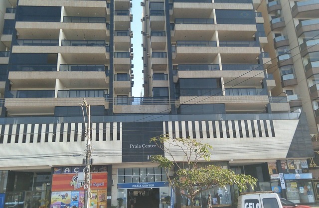 Apartment in Praia do Morro in building facing the sea