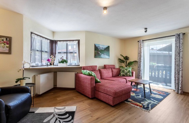 'Apartment Kaisereck Top 4' with Terrace & Wi-Fi