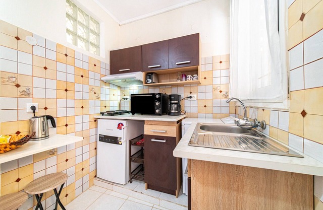 Apartment "La Pazzeli 1st Floor" with Sea View, Balcony & Wi-Fi