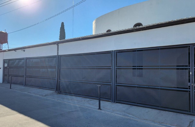 Apartment La Sierra 2 located 10 min from the Consulate.