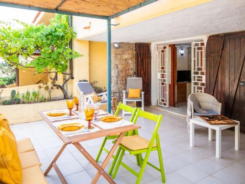 Apartment La tavernetta di Tata by Interhome