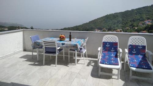 Apartment Miro- 5 km from Opatija