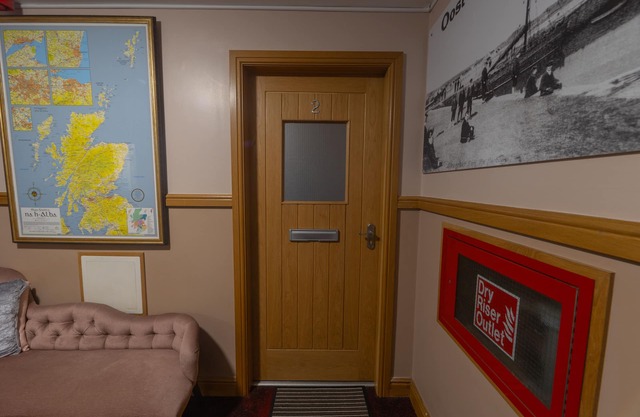 Apartment-Panoramic-Private Bathroom-Twin