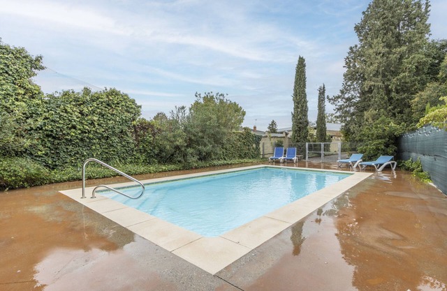 Apartment 'Petit Ca L'Andorrà' with Shared Pool, Shared Garden and Wi-Fi