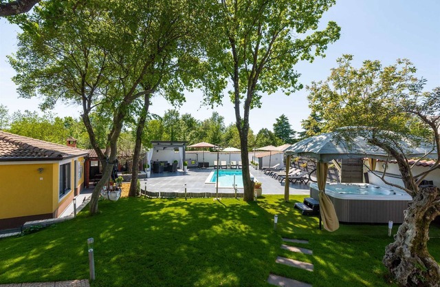 Apartment Rosi with pool in Porec