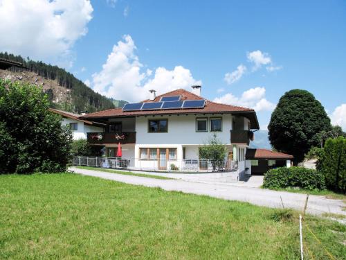 Apartment Sonne-7 by Interhome