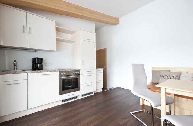 Apartment-Superior-Private Bathroom-Mountain view-Top 6