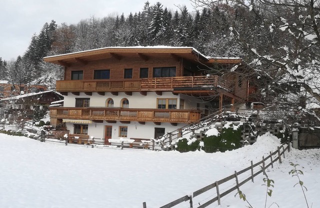 Apartment with mountain view