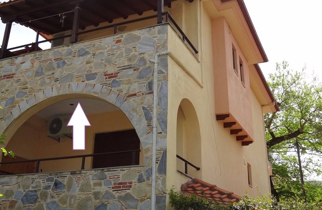 Apartment with sea and mountain views at 150m from the beach