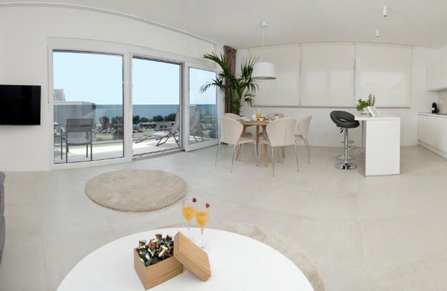 Apartments Deja Views - Žnjan beach