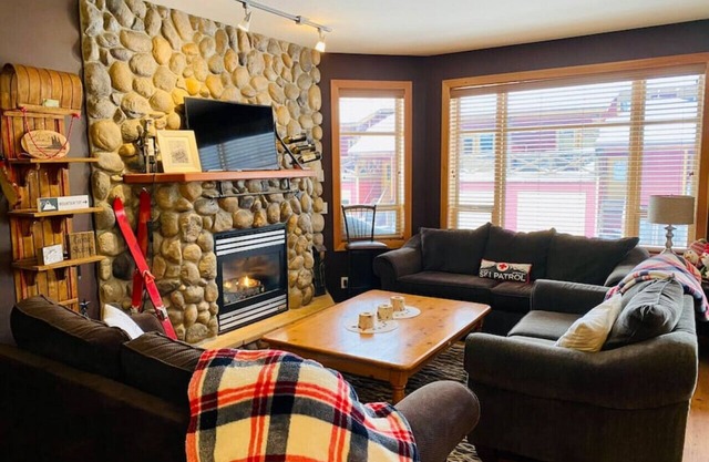 Apex Mountain ~ Lazy Bear Lodge